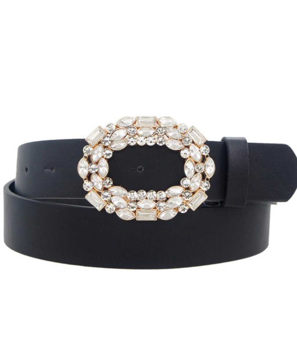 Belt with pearl